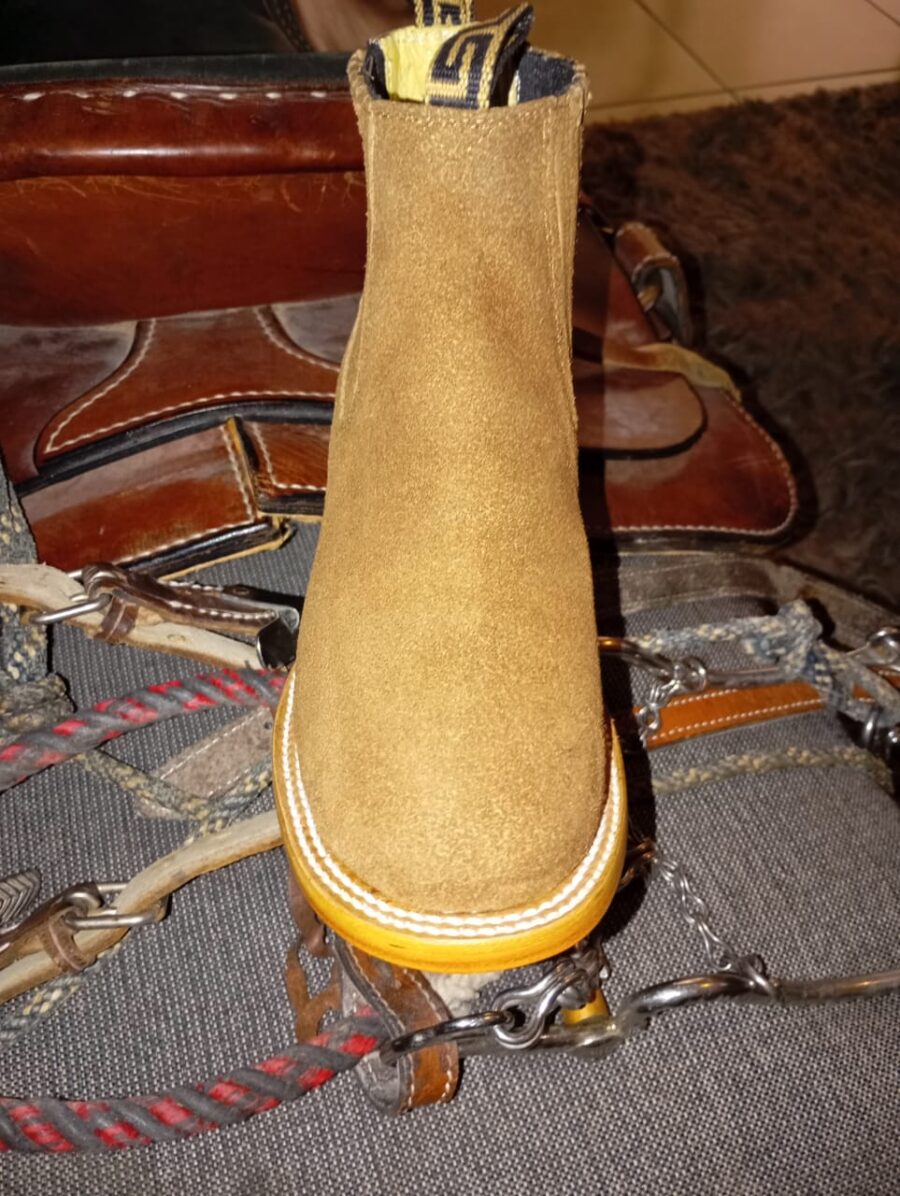 Botas Modelo 001